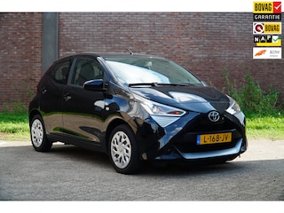 Toyota Aygo 1.0 VVT-i x-play, Airco, Camera, Bluetooth, Elektr. Ramen voor, Ned. Auto