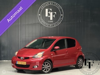 Toyota Aygo 1.0-12v Aspiration Red Navigator|Automaat|NAP|Navi