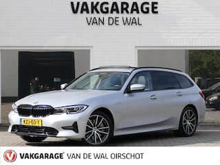 BMW 3-serie Touring 330e High Executive | Shadow line | Panoramadak | Head-up display | M-sport stuur | Massage | Memory | Harman/Kardon | Leder | ACC | Dodehoek detectie | Apple-/Android Carplay