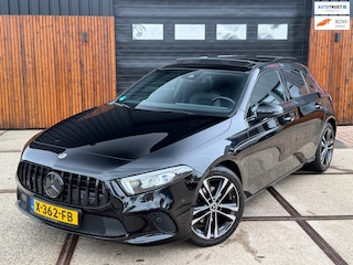 Mercedes-Benz A-klasse 180 Pano | Sfeerverlichting | Leder | 18'' met zgan all season