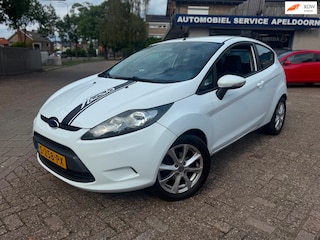 Ford Fiesta 1.25 Trend * STOELVERW.*AIRCO*APK*ELEKTR. RAMEN*LM. VELGEN