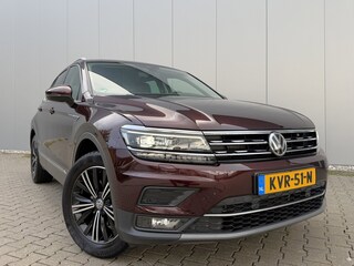Volkswagen Tiguan 1.5 TSI 150PK ACT Highline LED | Cruise | Massage