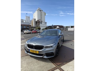 BMW 530e iPerformance M Sport BJ 2020| Glazen schuif-/kanteldak | Harman Kardon | Zwarte 19" M-velgen