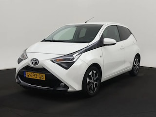 Toyota Aygo 1.0 VVT-i MT Play Bj 2024 Km 46.000 Sportieve auto