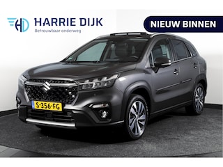 Suzuki S-Cross 1.5 Hybrid Style Orig. NL | S/K-Panodak | Adapt. Cruise | Stoelverw. | 360 Camera | PDC | NAV+App. Connect | Afn. Trekhaak | ECC | LM 17" |
