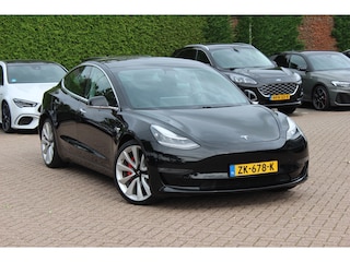 Tesla Model 3 Performance AWD 75 kWh / SoH 85,1% / Autopilot / Panoramadak / Camera / Leder / 20''' Leder / Premium Audio