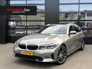 BMW 3-serie Touring 330i Individual Edition Oxidgrau Pano