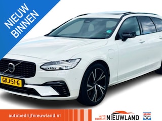 Volvo V90 2.0 T6 Plug-in hybrid AWD Ultimate Bright |Stoelverwarming|trekhaak|komt binnen|foto's volgen