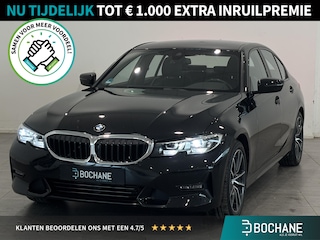 BMW 320i Executive Edition | Leder | 360 Graden Camera | Dodehoek Detectie | 18'' Inch Lichtmetalen Velgen | Apple Carplay & Android Auto