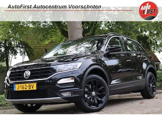 Volkswagen T-Roc 1.0 TSI Style | Trekhaak | Carplay | ACC |