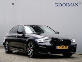 BMW 520i High Executive Edition 184 Pk Automaat M-pakket / Navi / DAB / Apple Carplay / Leer