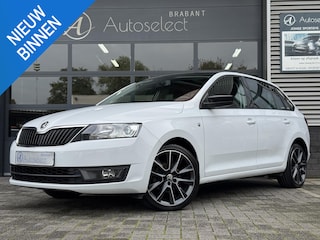 Skoda Rapid Spaceback 1.2 TSI Greentech Elegance Pano | 17" LMV