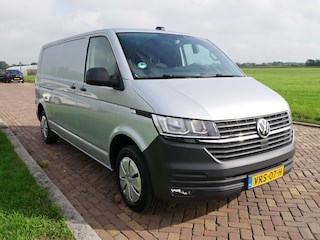 Volkswagen Transporter 2.0 TDI L2H1 81kW AC | NAVI | 3 SEATS | 17999 EX BTW