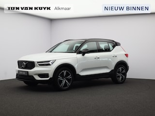 Volvo XC40 2.0 T4 R-Design / Trekhaak / Panoramadak / Adaptive Cruise / Stoelverwarming / BLIS / Nubuck Bekleding /