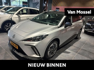 MG 4 Luxury 64 kWh | 360 camera | Stoel + Stuurverwarming | ACC | Zwart dak |
