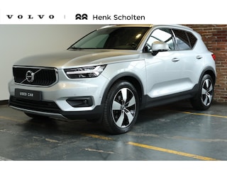 Volvo XC40 T5 AWD Intro Edition | Semi Electrische-wegklapbare trekhaak | 360° Parkeercamera |  | Harman Kardon Premium Audio | Panoramadak | Lederen bekleding | Adaptieve Cruise Control | Dodehoekdetectie | Volvo on Call | Parkeerverwarming | Parkeersensoren voor + achter
