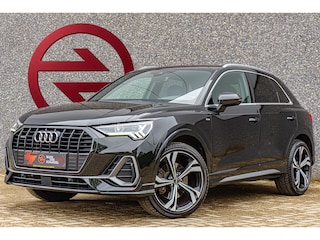 Audi Q3 40 TFSI S tronic quattro S Line / Trekhaak / Camera / Dode Hoek / PDC / Leder / Stoelverwarming / Adaptive Cruise / Carplay / Climate Control / 20inch