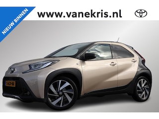 Toyota Aygo 1.0 VVT-i S-CVT Envy, LM Velgen, Half Leder, Apple Carplay / Android auto, JBL, Camera!