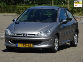 Peugeot 206 1.4 Air-line NAP/AIRCO/APK