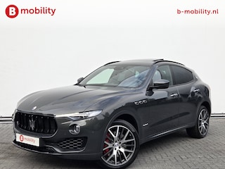 Maserati Levante 3.0 V6 SQ4 AWD GranLusso "Verde Ossido" Panoramadak NL auto! | Harman/Kardon | Soft Close | Achteruitrijcamera | Elek. Stoelen