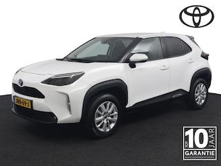 Toyota Yaris Cross 1.5 Hybrid Business Plus | Trekhaak | Keyless Entry | Parkeersensoren Rondom | Navigatie | Privacy Glas |