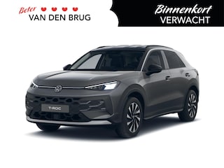 Volkswagen T-Roc 1.5 eTSI Life | Trekhaak | Stoel & Stuur verwarming | Achteruitrijcamera |