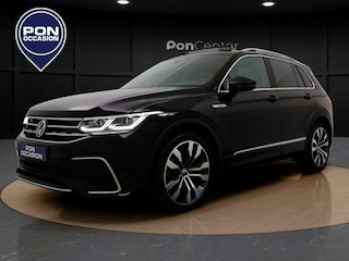 Volkswagen Tiguan 1.5 TSI R-Line | Pano Dak | Trekhaak | Camera | Side Assist | ACC | Elek. Achterklep | Stuur-/Stoelverwarming | Matrix LED | 20'' |
