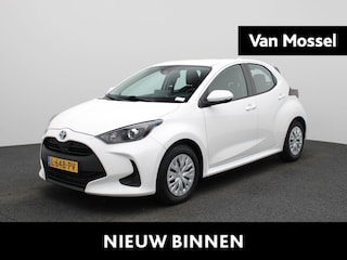 Toyota Yaris 1.5 Hybrid Active | Adaptieve Cruise Control | Camera | Licht- & Regensensor | Climate Control | Apple Carplay & Android Auto | DAB-Radio | Orig. NL