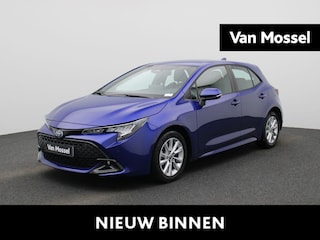 Toyota Corolla Hybrid 140 Active | ACHTERUITRIJCAMERA | NAVIGATIE | CLIMATE CONTROL | STOELVERWARMING |