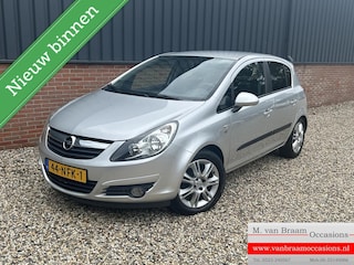 Opel Corsa 1.2-16V '111' Edition