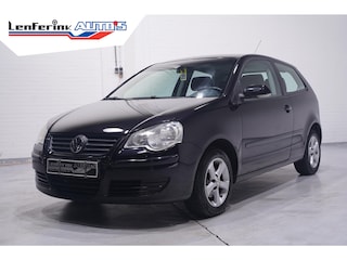 Volkswagen Polo 1.2-12V Comfortline airco stereo 14"-lmv elektrisch-pack metallic-lak centrale-vergrendeling