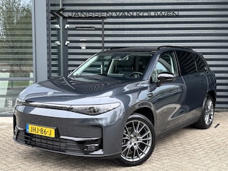 Leapmotor C10 Design REEV 28.4 kWh 360 Camera Panoramadak zeer compleet