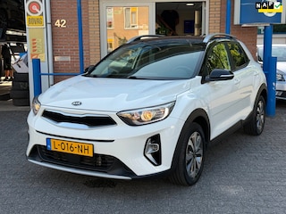 Kia Stonic 1.0 T-GDi MHEV DynamicPlusLine AUTOMAAT| Trekhaak | org. NL. auto | Park. sens. achter + camera | BTW|Climate control