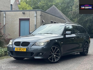BMW 5-serie Touring 530xi High Executive|HUD|PANO|STLVW|APK|