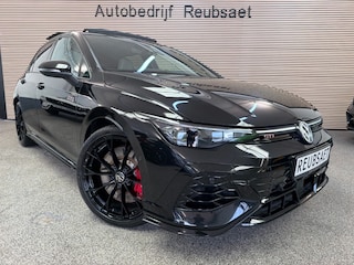 Volkswagen Golf 8.5 2.0 TSI GTI Clubsport Akrapovic Panodak Full Options Incl 12Mnd Garantie