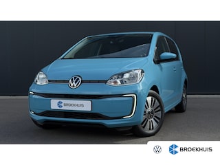 Volkswagen Up Live plus | SOH 90.8% | Camera | Clima |