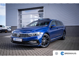 Volkswagen Passat Variant 1.5 TSI Elegance Business R | Achteruitrijcamera | Elektrisch glazen panorama-dak | R-Line exterieur
