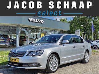 Skoda Superb 1.8 TSI 160PK Automaat Active Business | Xenon | Trekhaak | Elektr. Stoel | Stoelverwarming | PDC