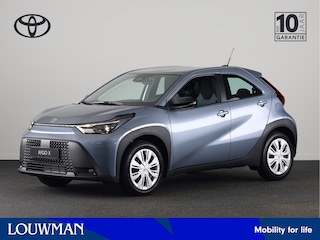 Toyota Aygo Hybrid 115 play
