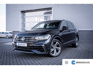 Volkswagen Tiguan 1.5 TSI R-Line Business+ | Achteruitrijcamera | Afneembare trekhaak | Elektrisch bedienbare achterklep met sensorsturing