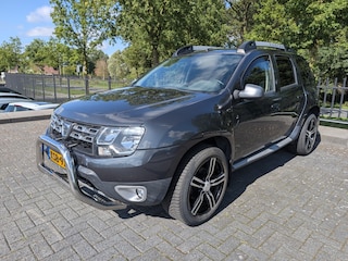 Dacia Duster 1.2 TCe 4x2 Série Limitée Robust | Trekhaak | Bullbar | Stoelverw. | PDC | Airco