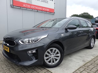 Kia Ceed Sportswagon 1.4 T-GDi Automaat DynamicLine, Camera, Airco, NL/NAP!