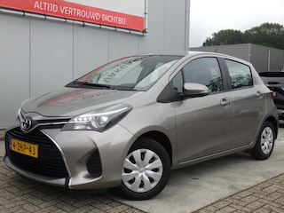 Toyota Yaris 1.0 VVT-i Aspiration Camera, Airco, Trekhaak!