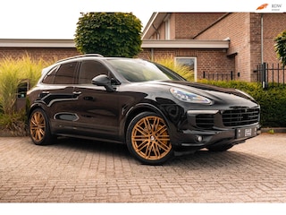 Porsche Cayenne 3.0 S E-Hybrid 416 PK Adaptive Sport Chrono Trekhaak Luchtvering 360 Camera