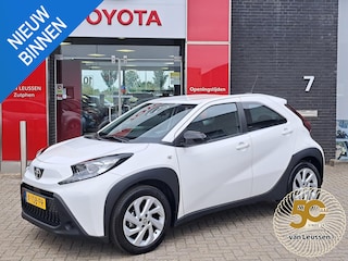 Toyota Aygo 1.0 VVT-i MT Play ADAPTIVE CRUISE CONTROL ACHTERUITRIJCAMERA 17'' LMV