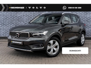 Volvo XC40 2.0 T4 Inscription | Trekhaak | Panoramadak | Achteruitrijcamera | BLIS | Cruise Control Adaptief | Elektrisch Verstelbare Voorstoelen | Navigatie | Apple Carplay | Android Auto | Keyless Entry | LED Koplampen Adaptief