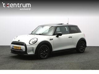 Mini Cooper 3-Deurs 1.5 136 PK Automaat Camden Plus Edition, Panoramadak, LED, Leder, Climate Control