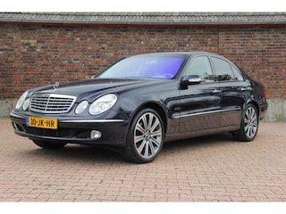 Mercedes-Benz E-klasse 240 Avantgarde Cruise| Stoelverwarming| Trekhaak| NL Auto
