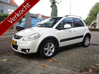 Suzuki SX4 1.6 Shogun 5-drs / AIRCO / TREKHAAK / i.z.g.st / 123dkm