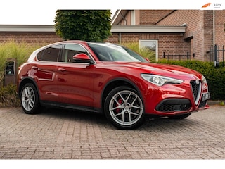 Alfa Romeo Stelvio 2.0 T AWD Veloce 280 PK Aut. Pano Stoel/Stuurverw. Camera Keyless 20''